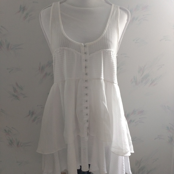 Free People Tops - Free People White Frayed Layered Tank Top Buttoned